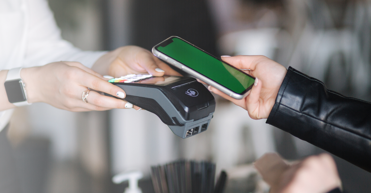 Scanning smartphone to pay 